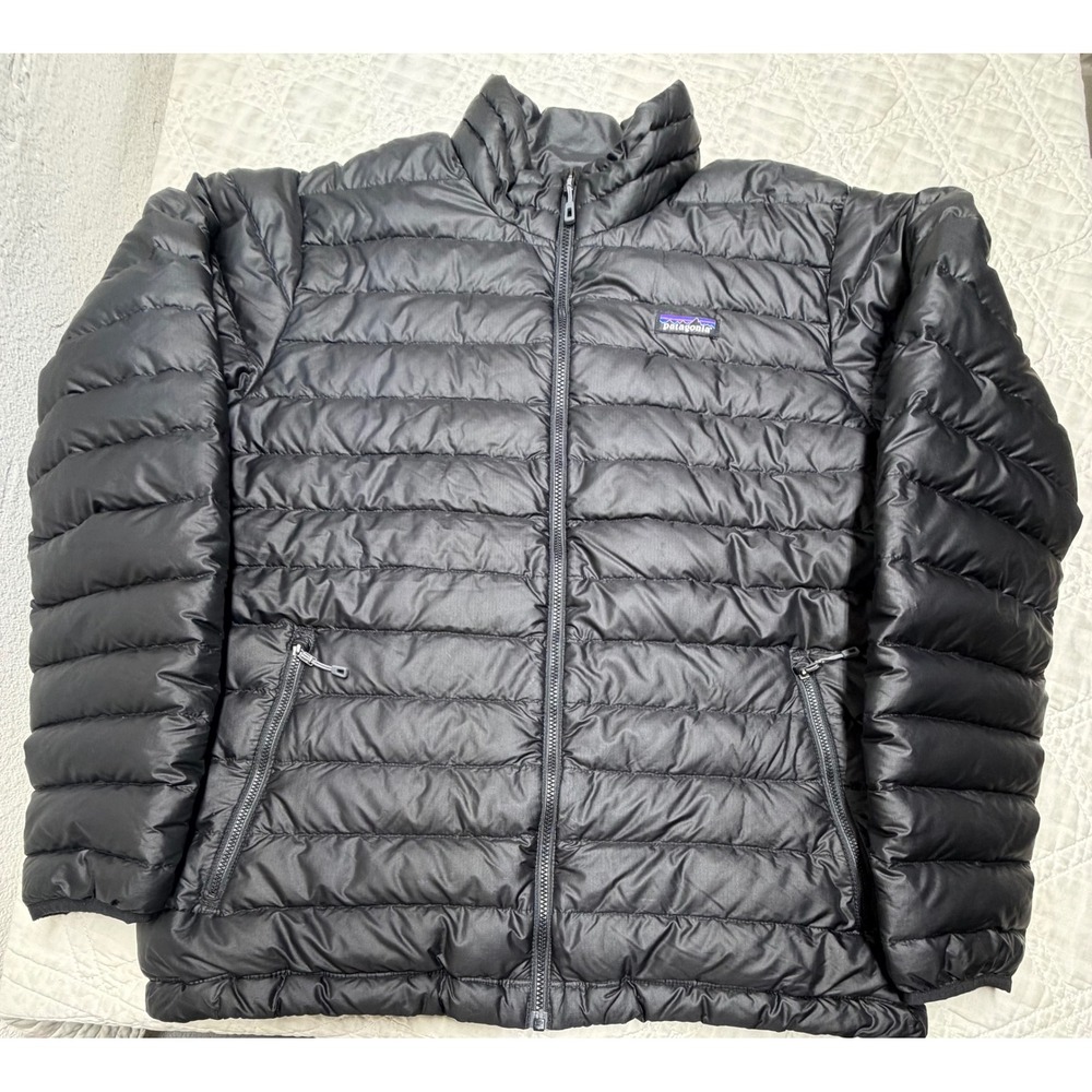 Patagonia Down Sweater Jacket Men Large Black Puffer Full Zip Good